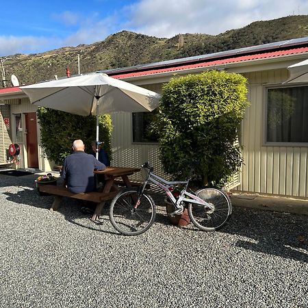 Roxburgh Motels Kültér fotó